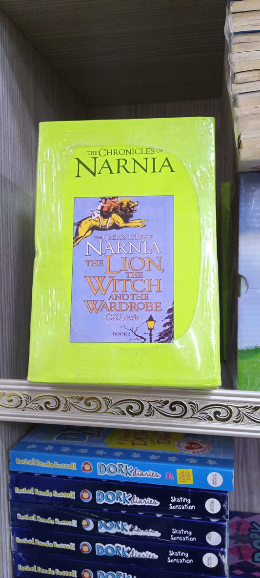 The Chronicles of Narnia 7 books set with box (The Lion The Witch And The Wardrobe)