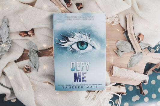 Defy Me (Shatter Me #5) by Tahereh Mafi 